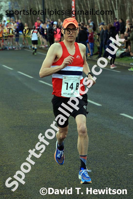 Senior mens 2024 Elswick Harriers Good Friday Relays, Newburn, Newcastle Upon Tyne  Photo: David T. Hewitson/Sports for All Pics